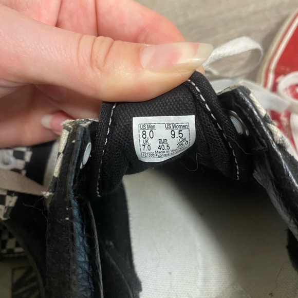 Vans shoes - Picture 3 of 5